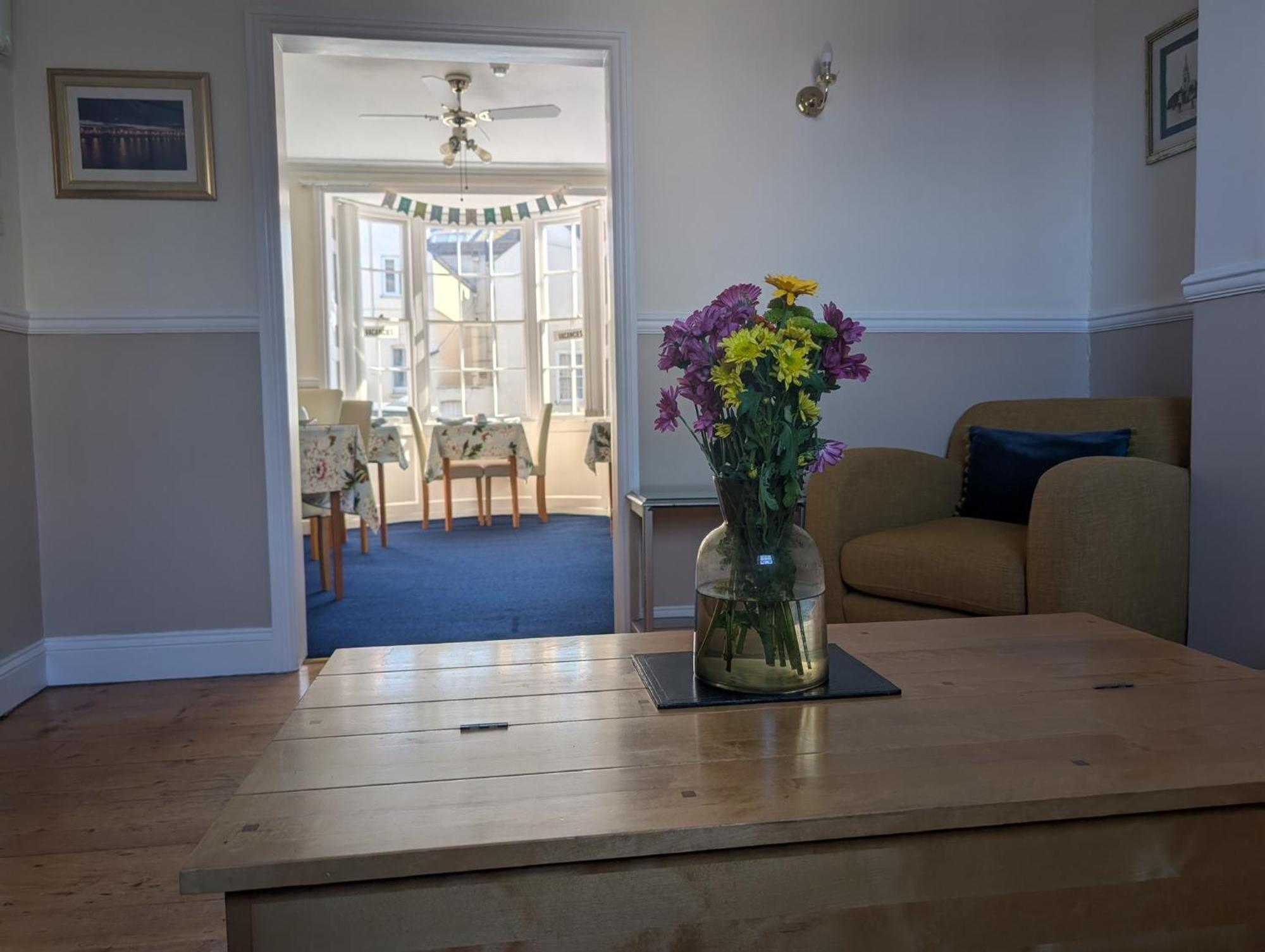 Bed and Breakfast Seaham Уэймут Экстерьер фото